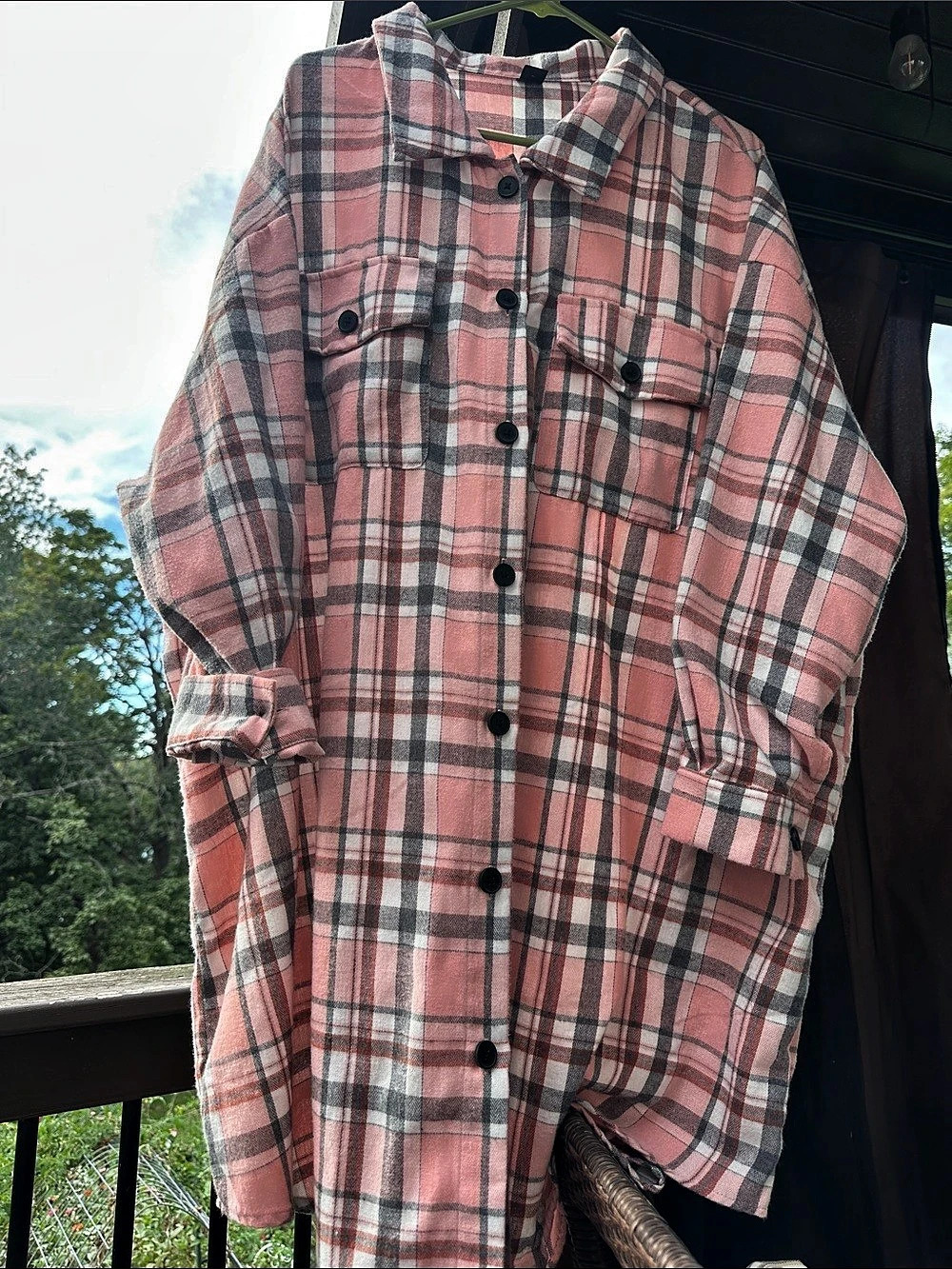 SHEIN FIT+ Plus Plaid Print Drop Shoulder Duster / Shacket Pink & Black & Creamy